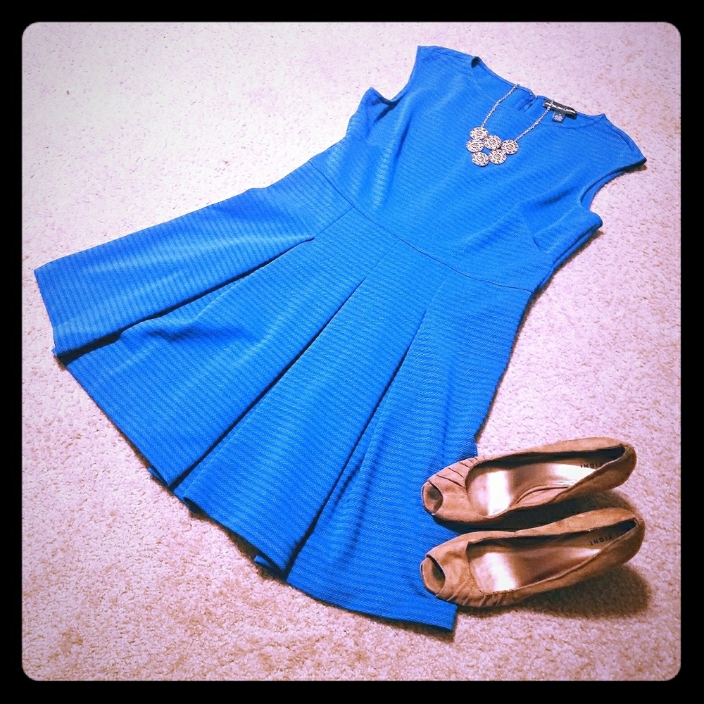 Cap sleeve Dress